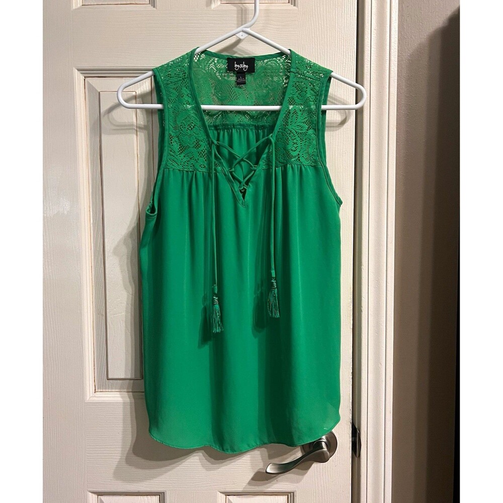 By & By Women’s Large Emerald Green Lace Yoke Lace-Up Sleeveless Blouse V-Neck